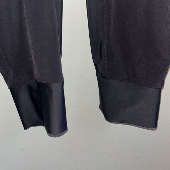 EXCELLENT CONDITION WOMEN’S SIZE 4 ATHLETA SUTTON CARGO JOGGERS - Picture 3 of 9